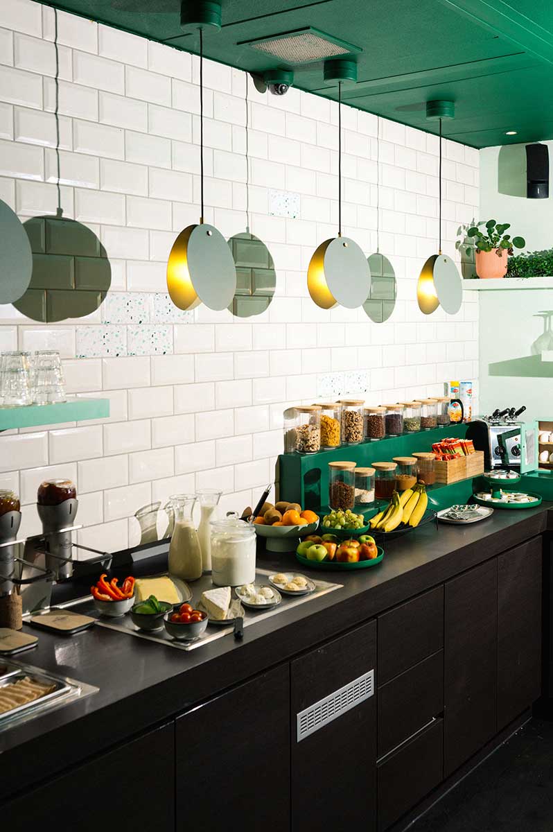 Qbic-Hotel-WTC-Amsterdam-breakfast-07