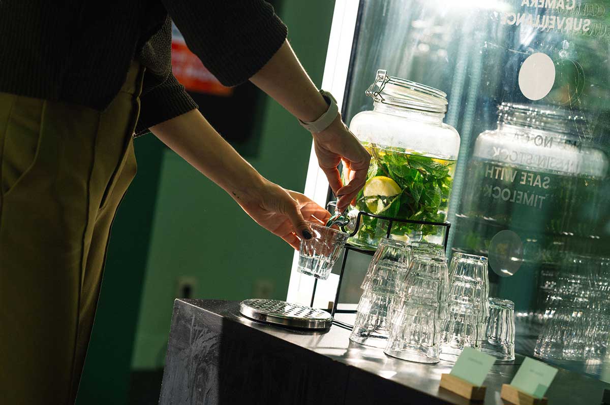 Qbic-Hotel-WTC-Amsterdam-food-beverages-01